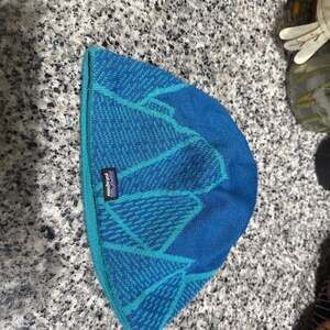 Patagonia  beanie Blue with Wolf and Moon Pattern Wool Winter Hat